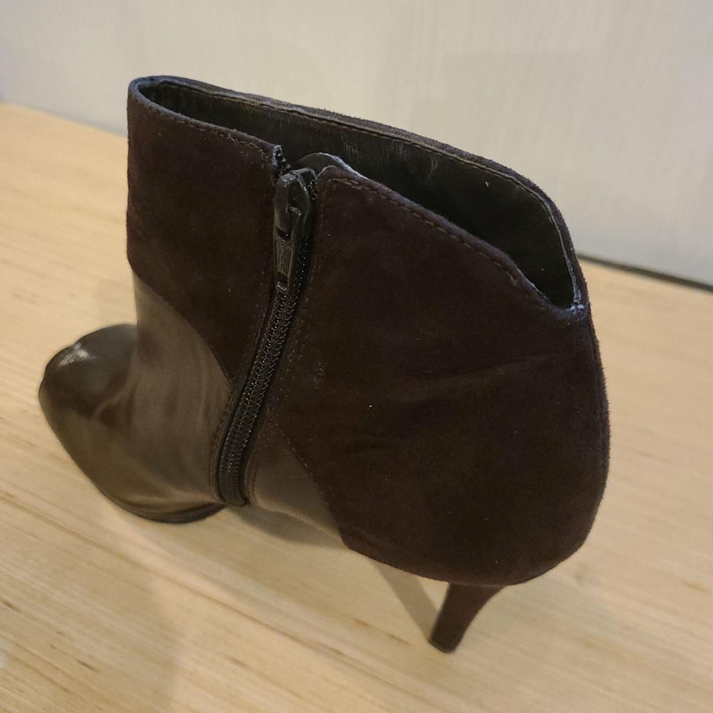 Booties - Picture 5 of 6